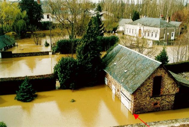OUDON CRAON – aval ponts Mars 2001